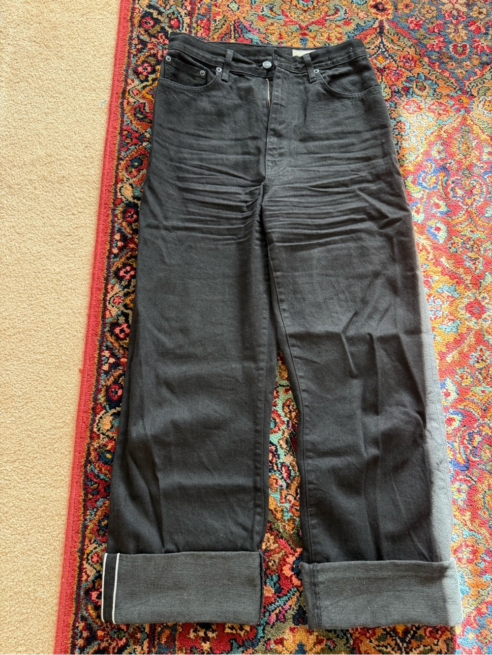 imogene + willie Black selvedge Catherine Jeans - Picture 5 of 7